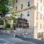 Envision Hotel Boston-Longwood, Ascend Hotel Collection