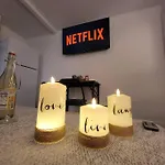 Comfy And Chic Apartment! Free Parking * Boston