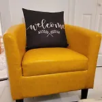 Comfy And Chic Apartment! Free Parking Apartment Boston