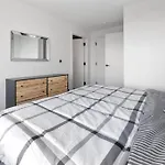 Beautiful Apartment In Watertown