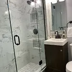 Spacious In Apartment Boston