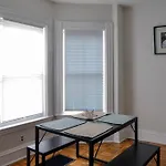 Holiday home Historical Urban Oasis Boston