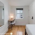 Apartment West Broadway Quarters By Thatch