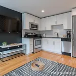 West Broadway Quarters By Thatch Apartment