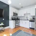 Apartment West Broadway Quarters By Thatch *