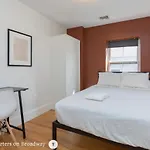 West Broadway Quarters By Thatch * Boston