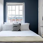 S End 1Br Nr Shops Restaurants T Stops Bos-137