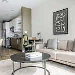 Apartment E Cambridge 2br W Gym Wd Nr Lechmere T Bos-636 *
