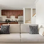 Longwood 2Br W Wd Nr Mission Hill Bos-652