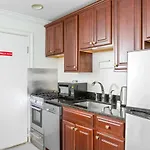 Longwood 2Br W Wd Nr Mission Hill Bos-652