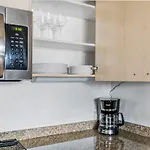 Symphony 1Br W Doorman Business Center Nr Mfa Bos-648