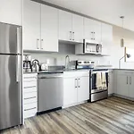 Brighton 1Br W Wd Doorman Nr T Shopping Bos-327