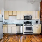 S End Loft W Pool Art Gallery Steps To T Bos-360