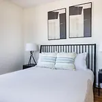 Longwood 2Br W Wd Nr Roxbury Crossing Bos-864