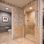 The Ritz-carlton, Boston