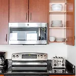 Fenway 2Br W Gym Steps From Fenway Park Bos-371