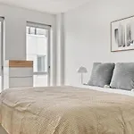 S Boston 1Bd Nr Restaurants Shops Bos-580