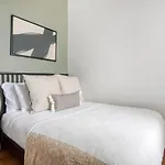 Well-Located S Boston 1Br On E Broadway Bos-473