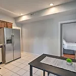 Astonishing 4br Bright *apt With Modern Amenities! Apartment