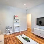 Astonishing 4br Bright *apt With Modern Amenities!