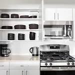 Spacious Beacon Hill 2br Wviews Gym Bos-497 *