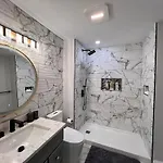 Single Family Only Long Term Of 28 Days Or Longer *