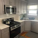 Luxury 2 Bedroom Private * Boston