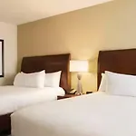 Hilton Garden Logan Airport 3*