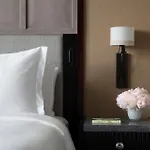 Hotel Four Seasons One Dalton Street, Boston