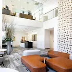 Back Bay W Gym Wd Nr Restaurants Bos-867 * Boston