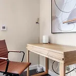 Apartment Back Bay W Gym Wd Nr Restaurants Bos-867 Boston