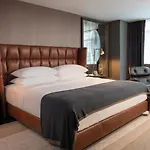 Aka Common Hotel
