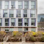 East Cambridge 1Br W Gym Wd Nr Lechmere T Bos-806