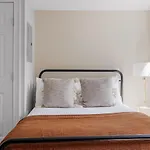 Beacon Hill Studio Nr Restaurants Shops Bos-908