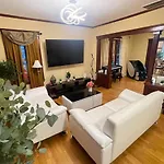 Apartment Beautiful Victorian House, Great Views, Free Parking