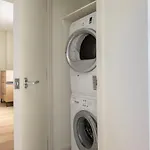 Back Bay 1Br W Basketball 2 Blocks To T Bos-941