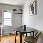 South Boston 2Br W Building Wd Nr Seaport Bos-915