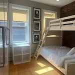 Apartment Harbor Views Modern North End Free Parking! Boston