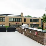 Brighton Studio W Wd Gym Nr T Shops Dining Bos-432