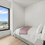 Bonbon Fenway Luxury Experience 2 Bedroom