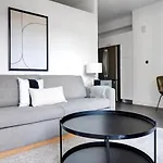 Luxury S End 1br W Wd Gym Bos-494 *