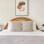 Lovely Beacon Hill 1Br Bos-695