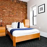 Stylish Downtown Studio In The Southend, C.Ave #24