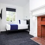 Stylish In Boston's Fenway - Unit #104 V2 *