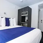 Modern In Historic - Garden Unit #2 Apartment *
