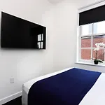 Apartment Modern In Historic - Unit #403 *