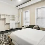 Apartment Temple Place 2+3