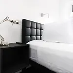 Stylish In Historic - Unit #406 Boston