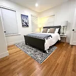 Holiday home Harvrd-mit-b.u./parkfree/single Family Boston