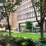 Back Bay 1Br W Gym Doorman Nr Esplanade Bos-250